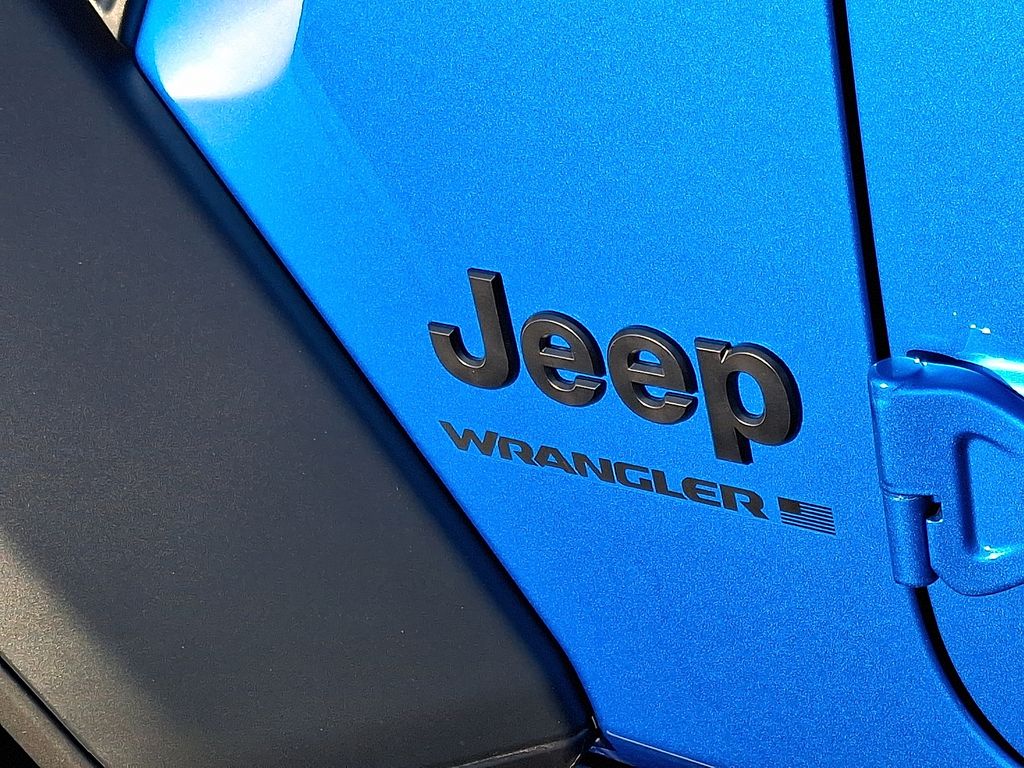 2026 Jeep Wrangler 2-Door Willys - Photo 17