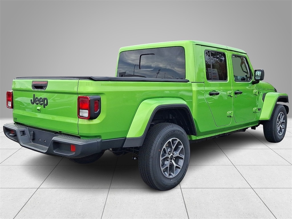 New 2025 Jeep Gladiator SPORT S 4X4 Pickup