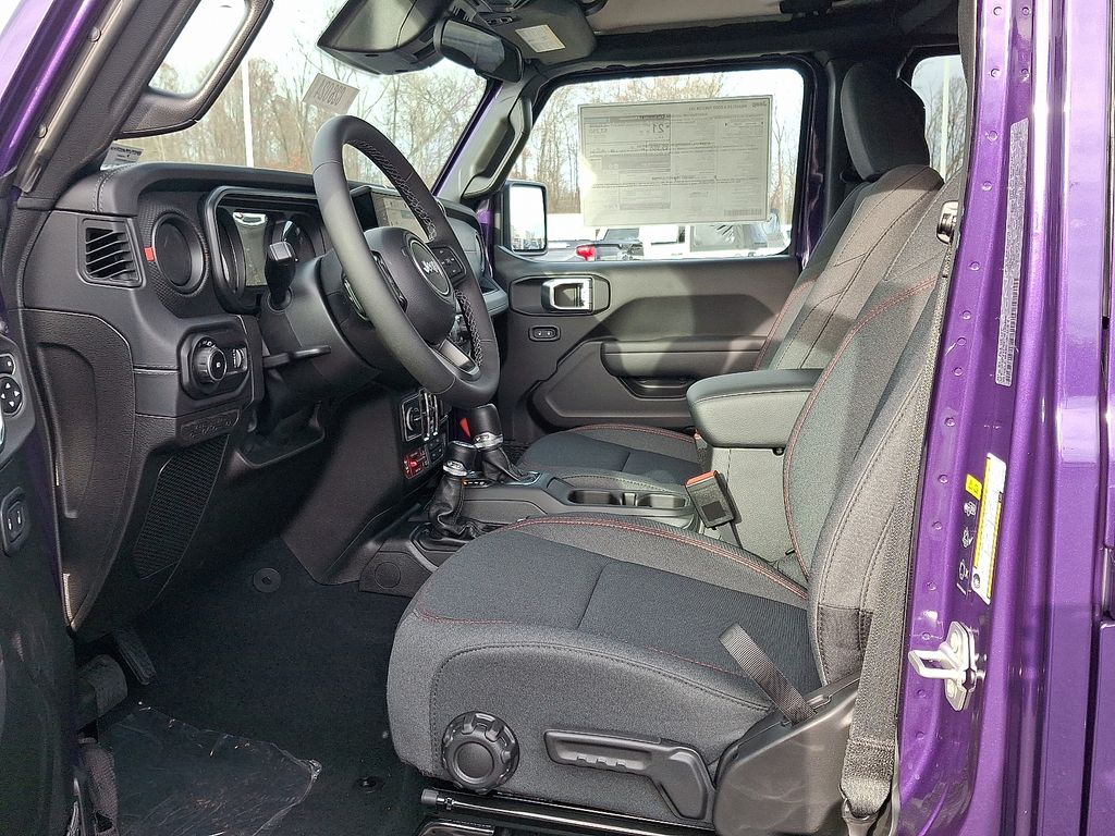 2026 Jeep Wrangler 4-Door Rubicon - Photo 10