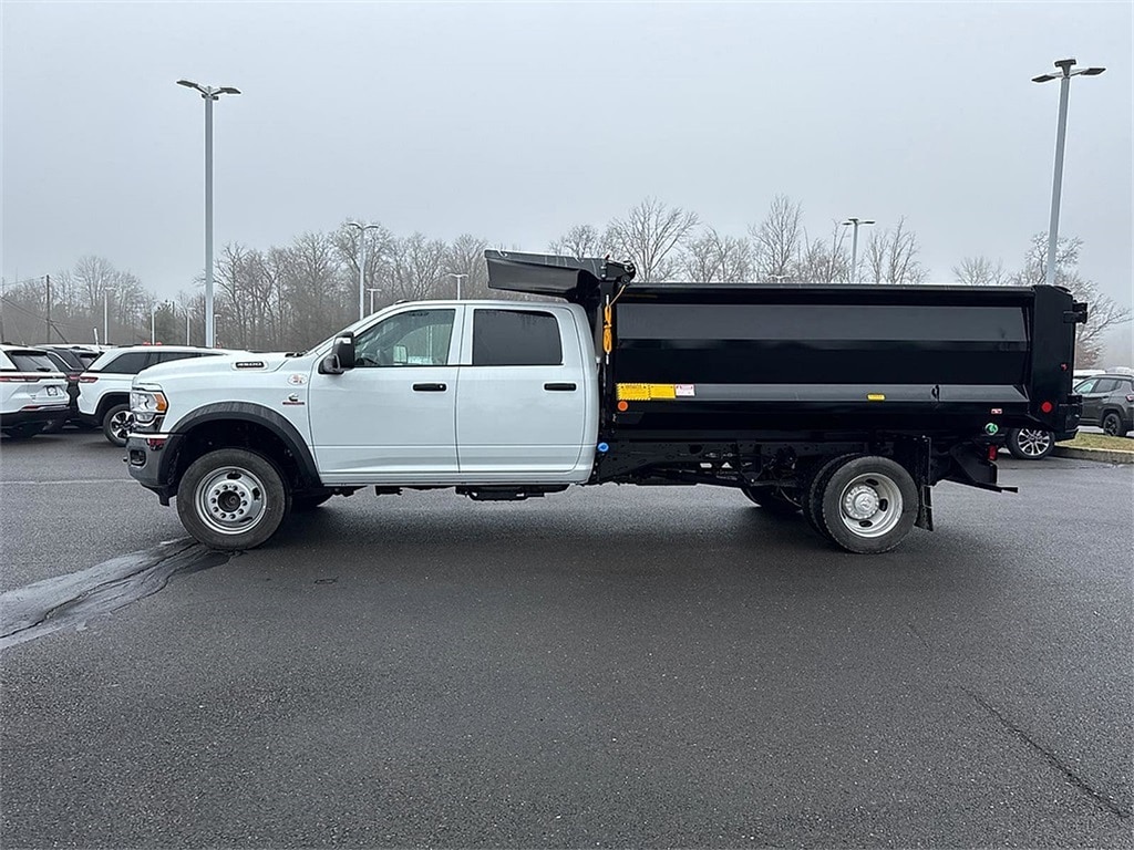New 2024 Ram 4500 Chassis Cab 4500 TRADESMAN CHASSIS CREW CAB 4X4 84' CA Pickup