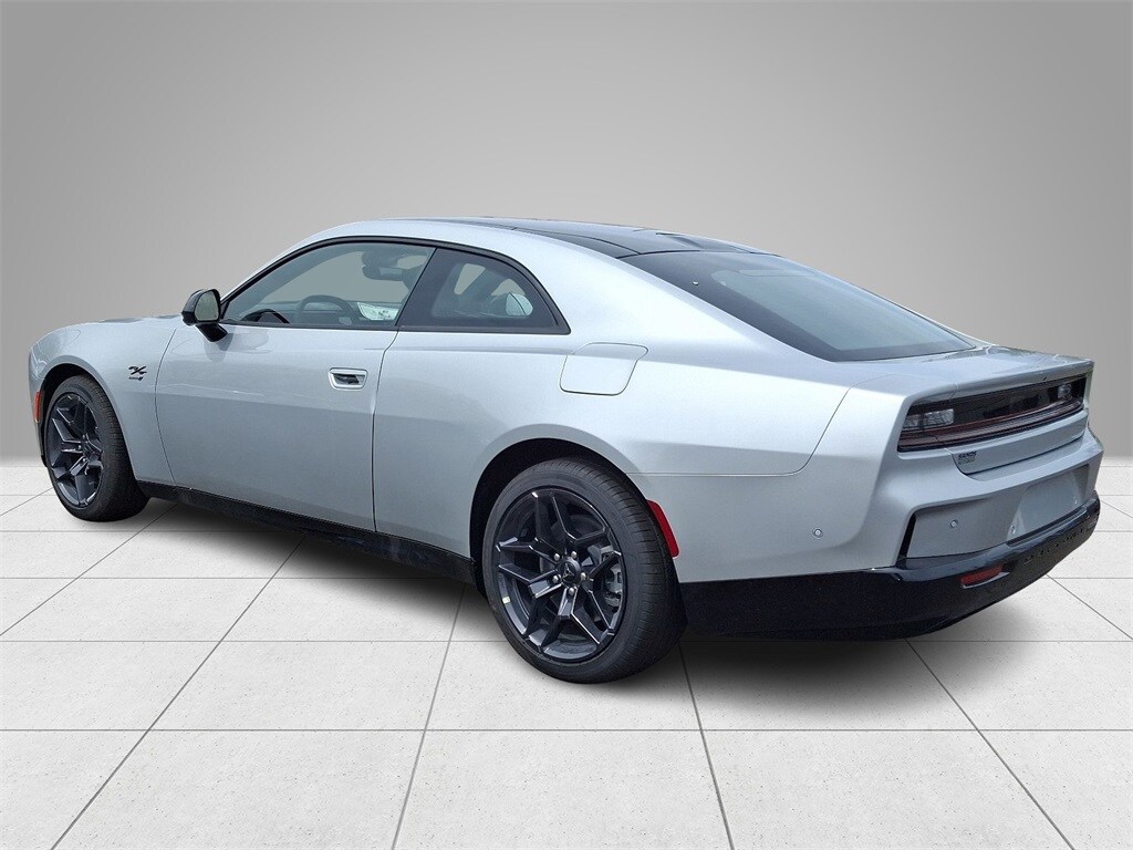 2024 Dodge Charger R/T photo 4