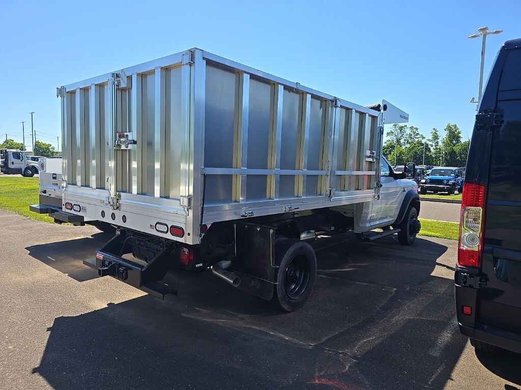 New 2025 Ram 4500 Chassis Cab TRADESMAN REGULAR 4X4 84' CA Pickup