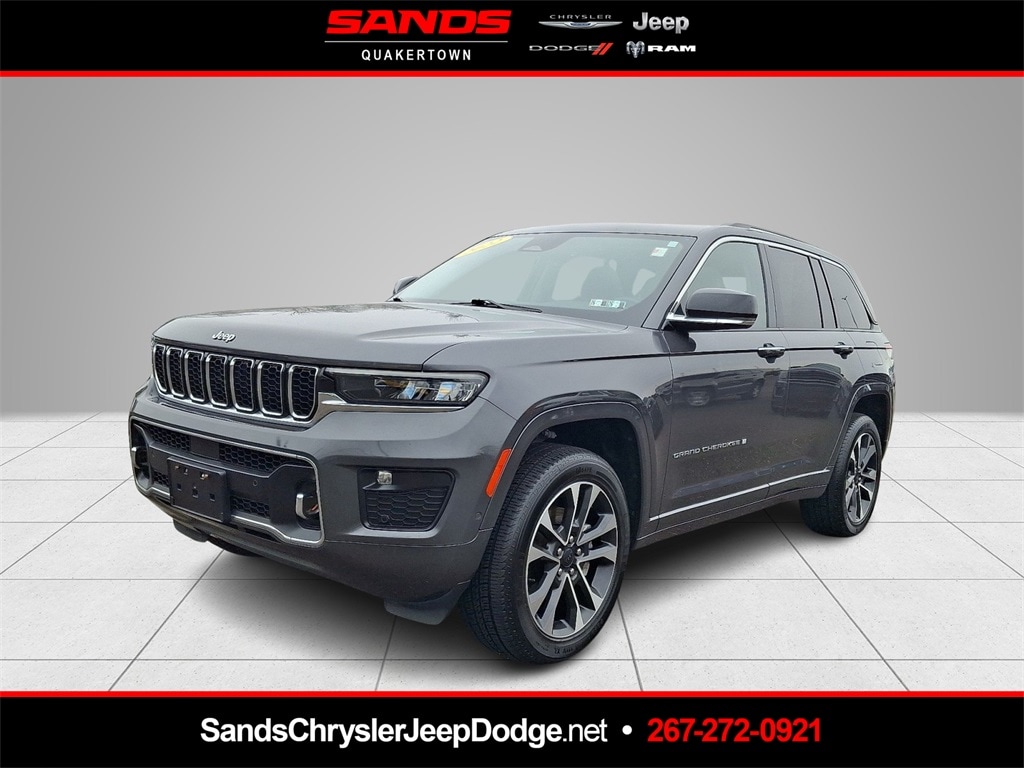 2022 Jeep Grand Cherokee Overland's photo