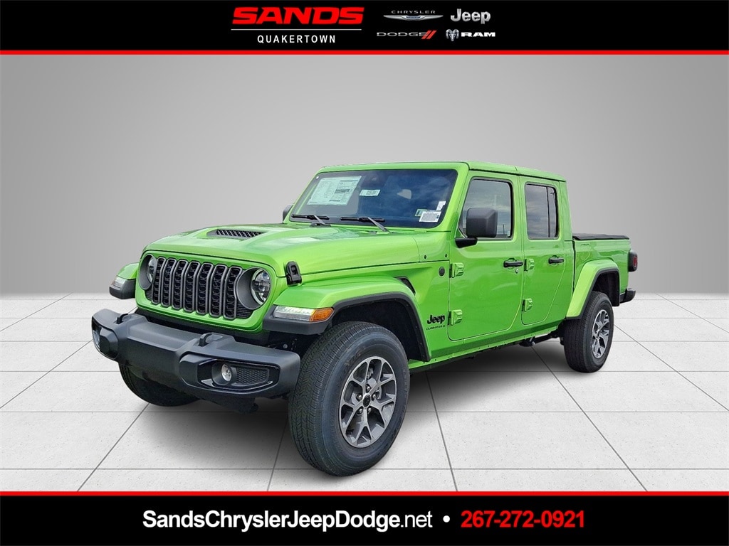 New 2025 Jeep Gladiator SPORT S 4X4 Pickup