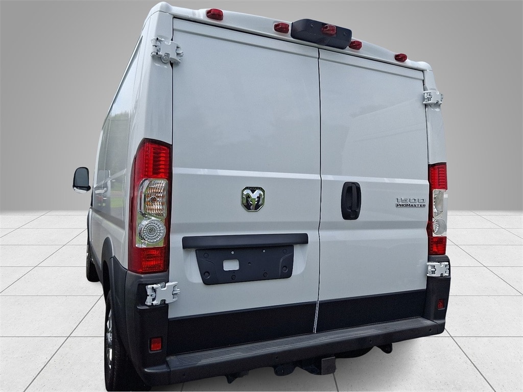 New 2025 Ram ProMaster PROMASTER 1500 SLT CARGO VAN LOW ROOF 136' WB Cargo Van