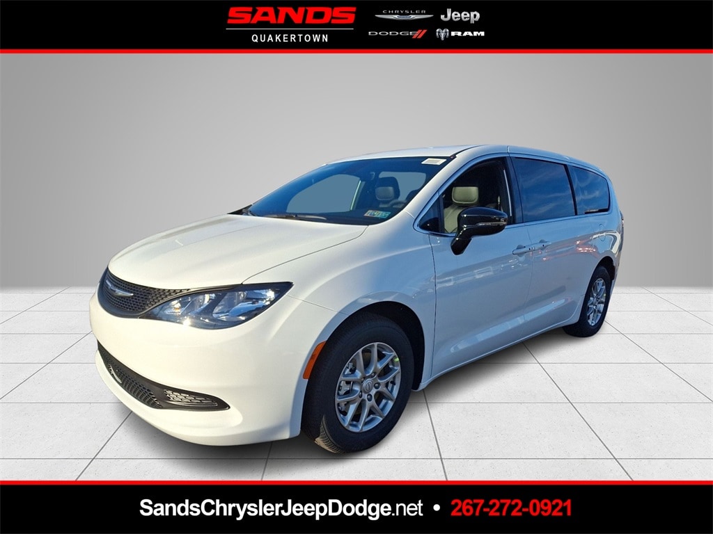 2026 Chrysler Voyager LX's photo