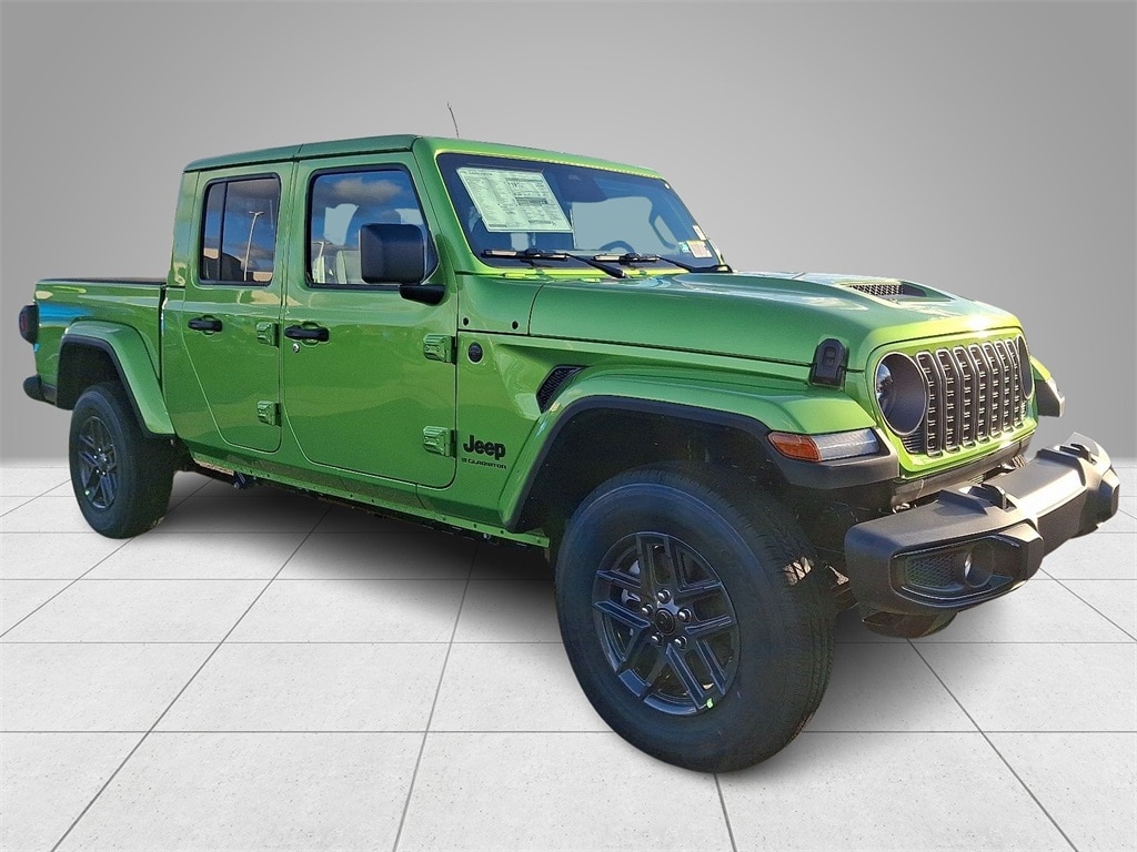 New 2026 Jeep Gladiator SPORT S 4X4 Pickup