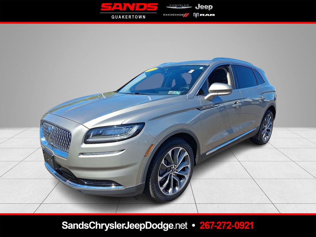 2023 Lincoln Nautilus Reserve FWD's photo