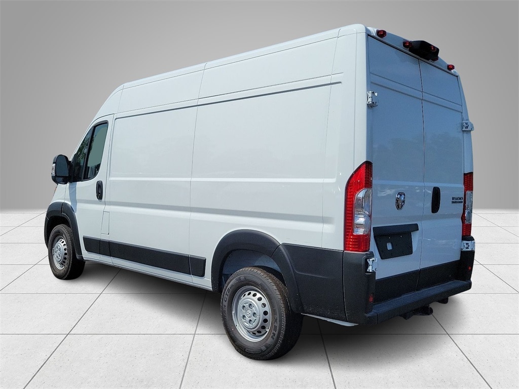 New 2024 Ram ProMaster PROMASTER 1500 TRADESMAN CARGO VAN HIGH ROOF 136' Cargo Van