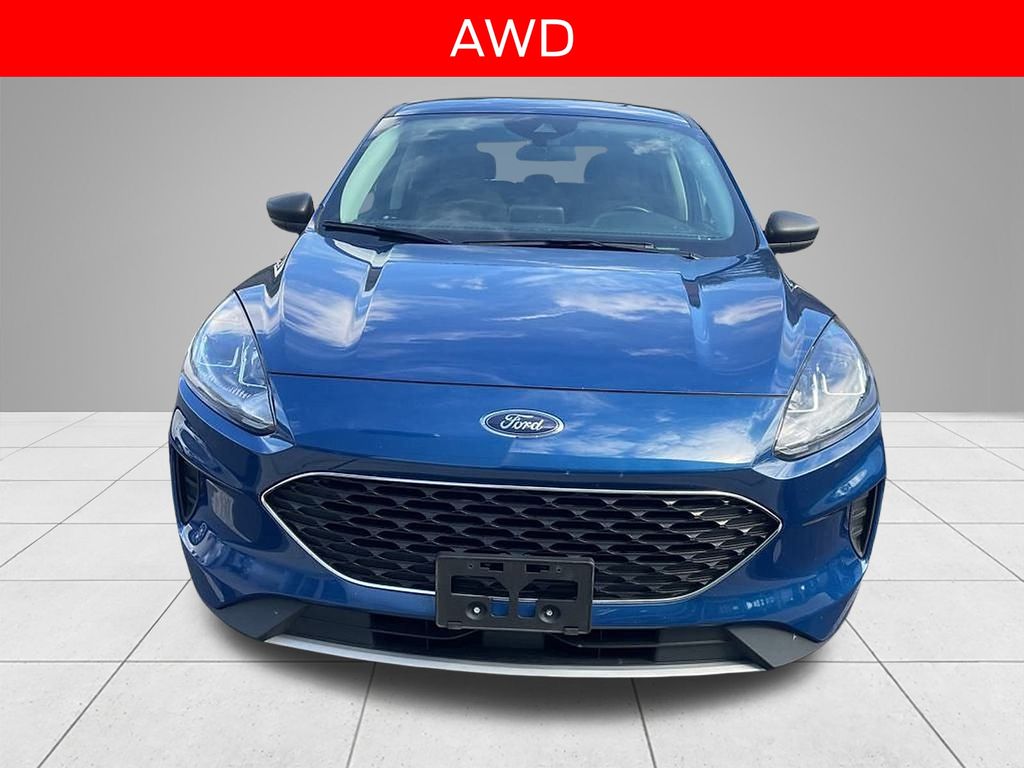 2022 Ford Escape SE photo 2