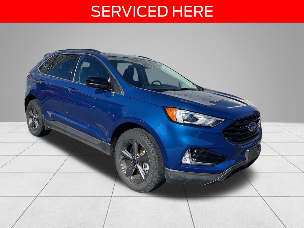 2022 Ford Edge SEL photo 3