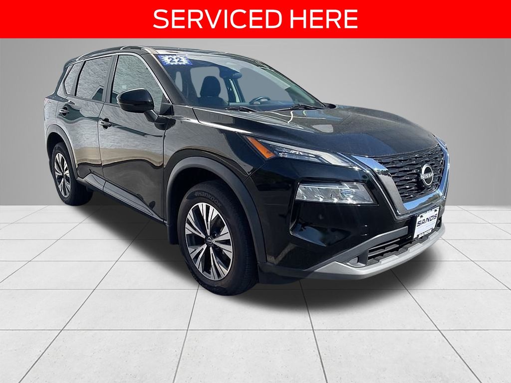 2022 Nissan Rogue SV photo 3