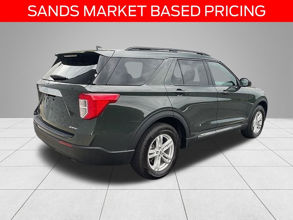 2022 Ford Explorer XLT photo 4