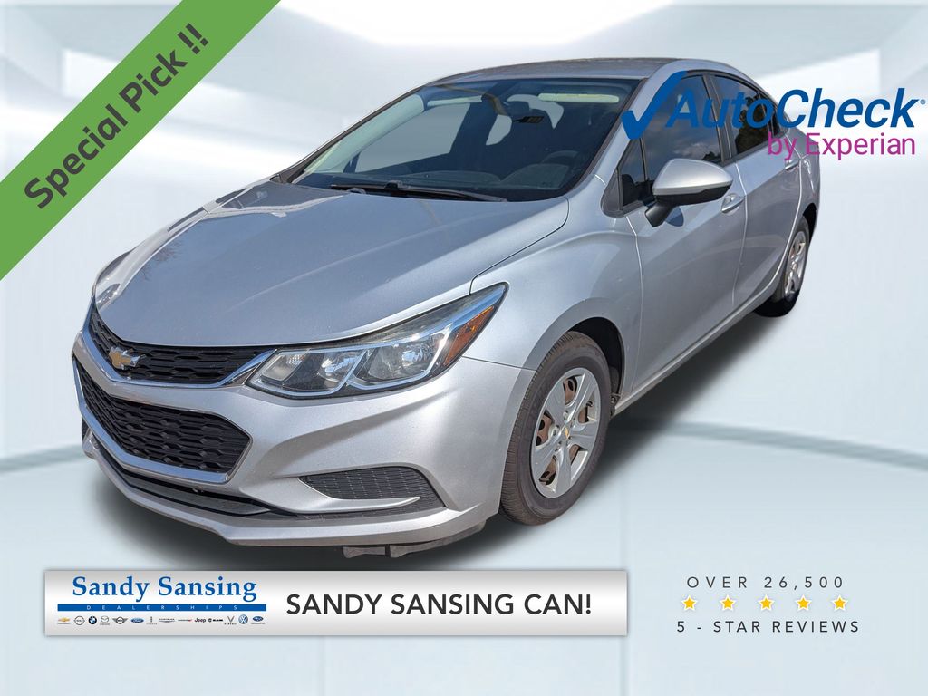 2017 Chevrolet Cruze LS's photo