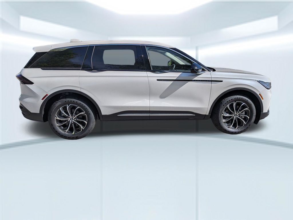 2026 Lincoln Nautilus Premiere - Photo 8