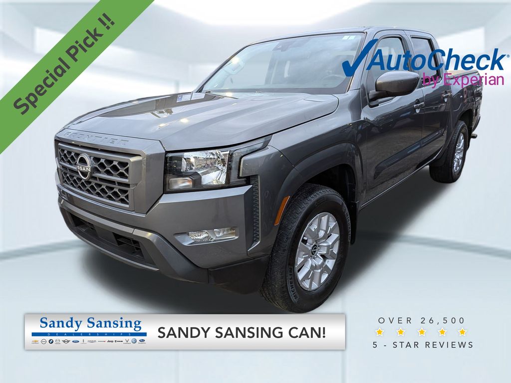 2022 Nissan Frontier SV's photo