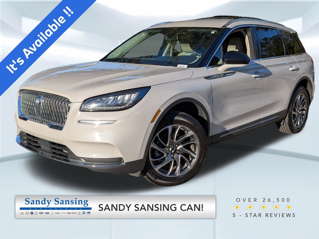 2022 Lincoln Corsair Base's photo