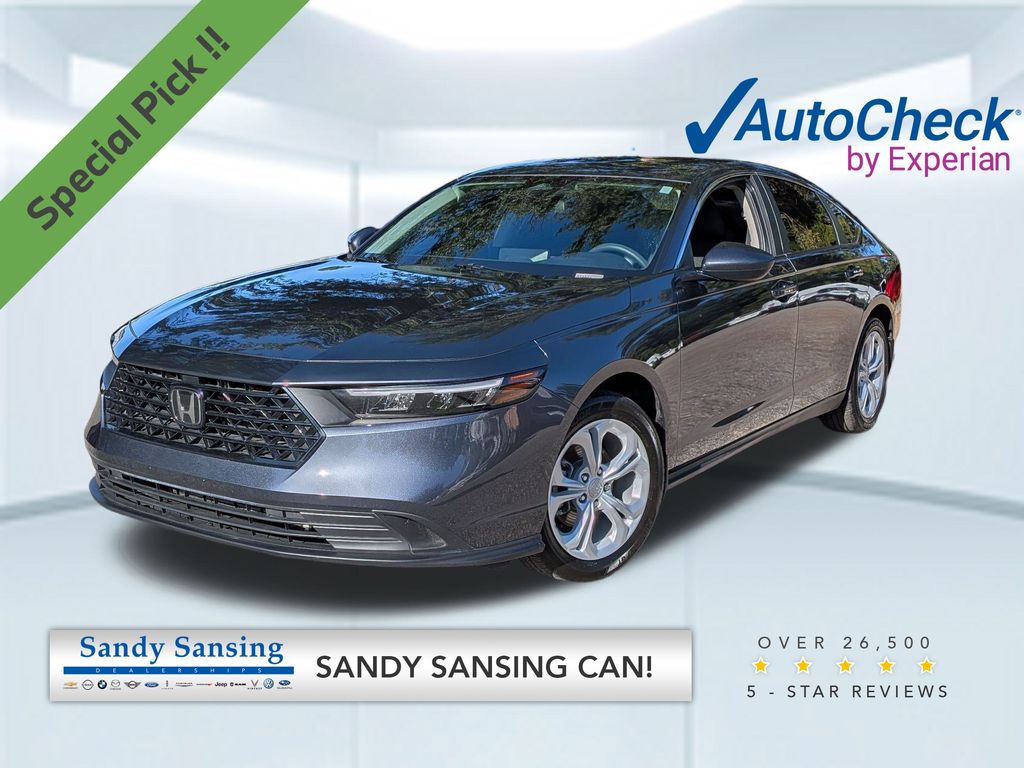 2024 Honda Accord LX's photo