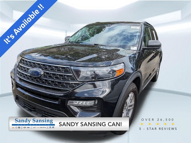 2023 Ford Explorer XLT SUV