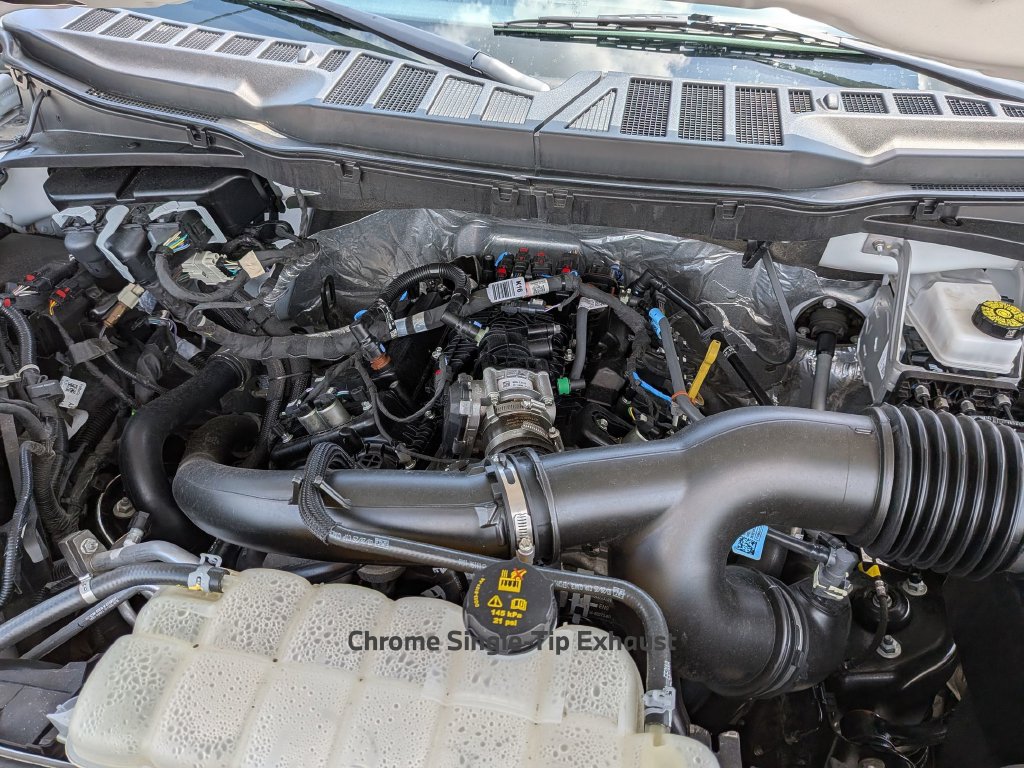 2025 Ford F-150 XLT - Photo 14