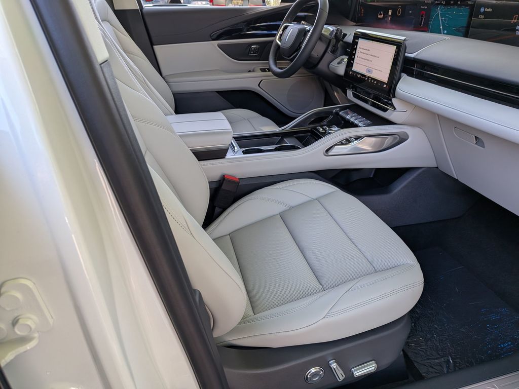 2026 Lincoln Nautilus Premiere - Photo 27
