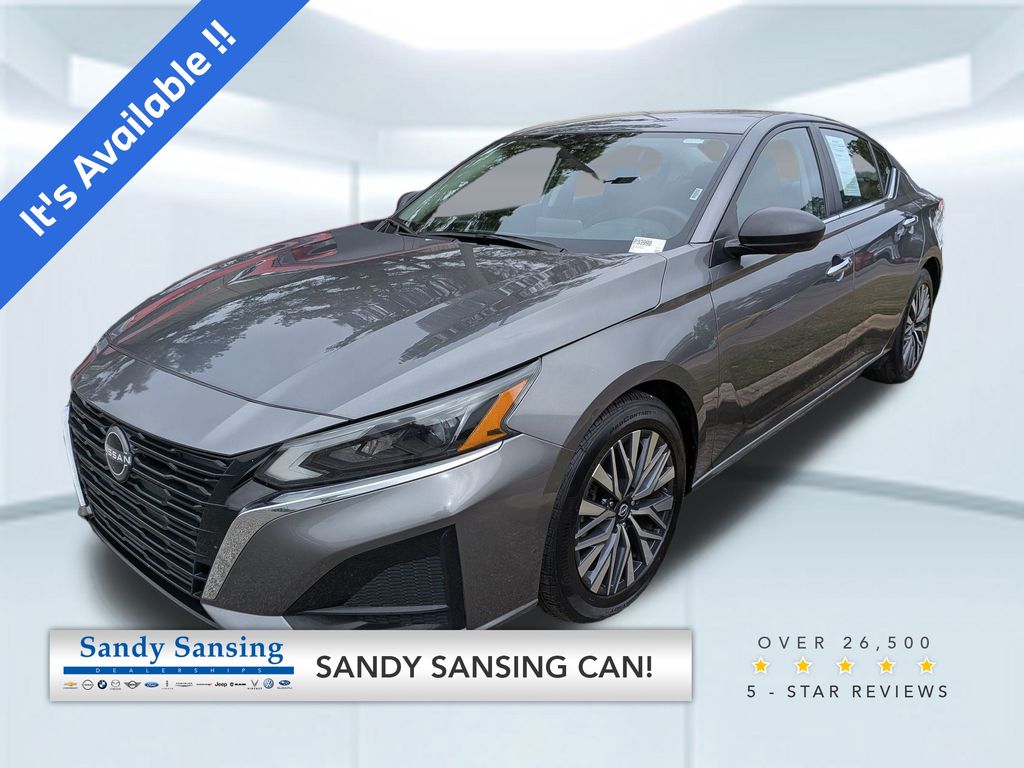 2024 Nissan Altima SV