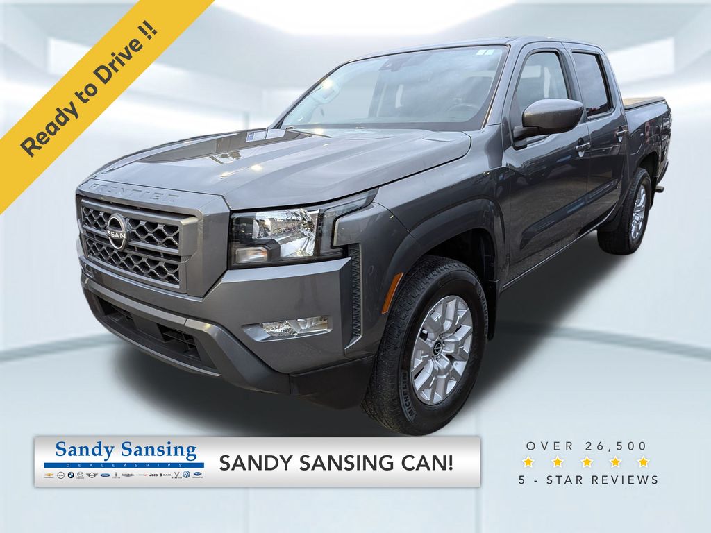 2022 Nissan Frontier SV's photo