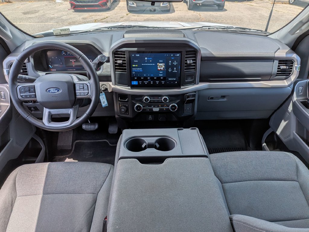 2025 Ford F-150 XLT - Photo 27