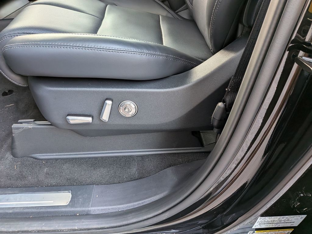 2025 Lincoln Navigator Reserve L - Photo 14