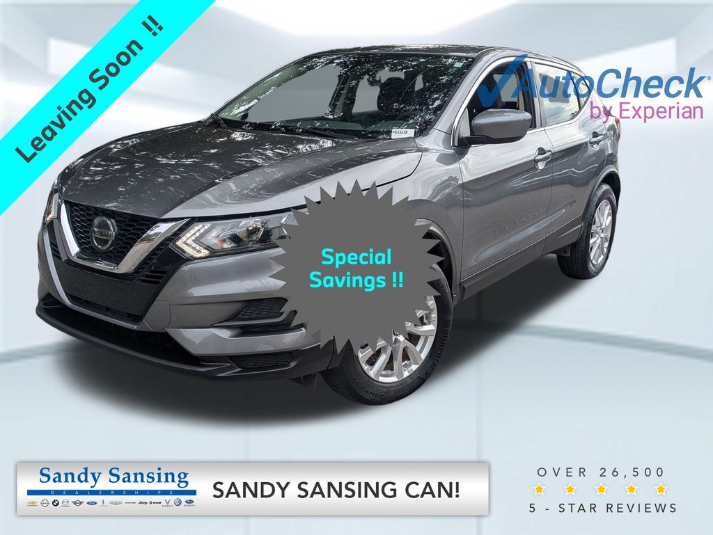 2021 Nissan Rogue Sport S's photo