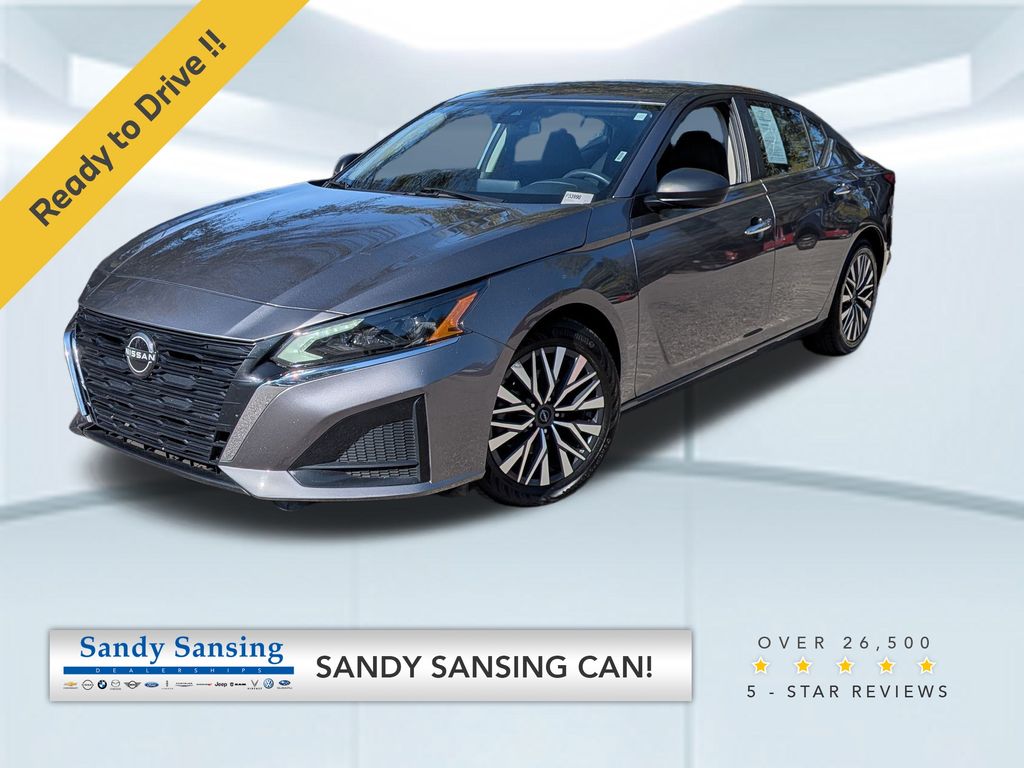 2024 Nissan Altima SV