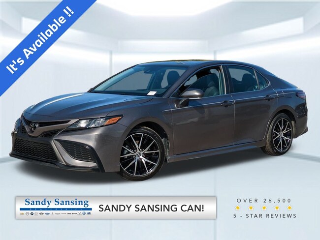 2024 Toyota Camry SE Sedan