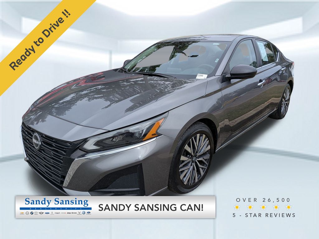 2024 Nissan Altima SV