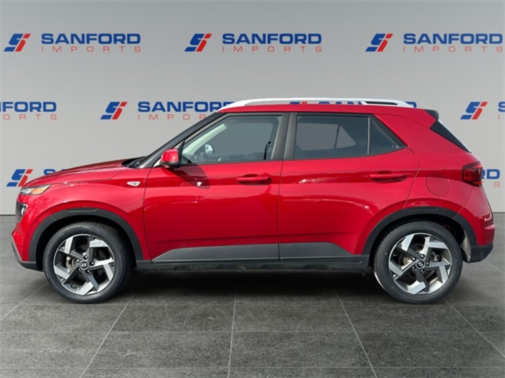 Used 2022 Hyundai Venue SEL SUV