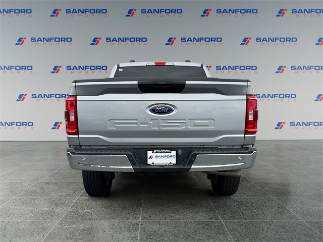 2023 Ford F-150 XLT photo 3