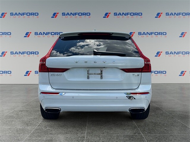 2020 Volvo XC60 T5 Inscription photo 4