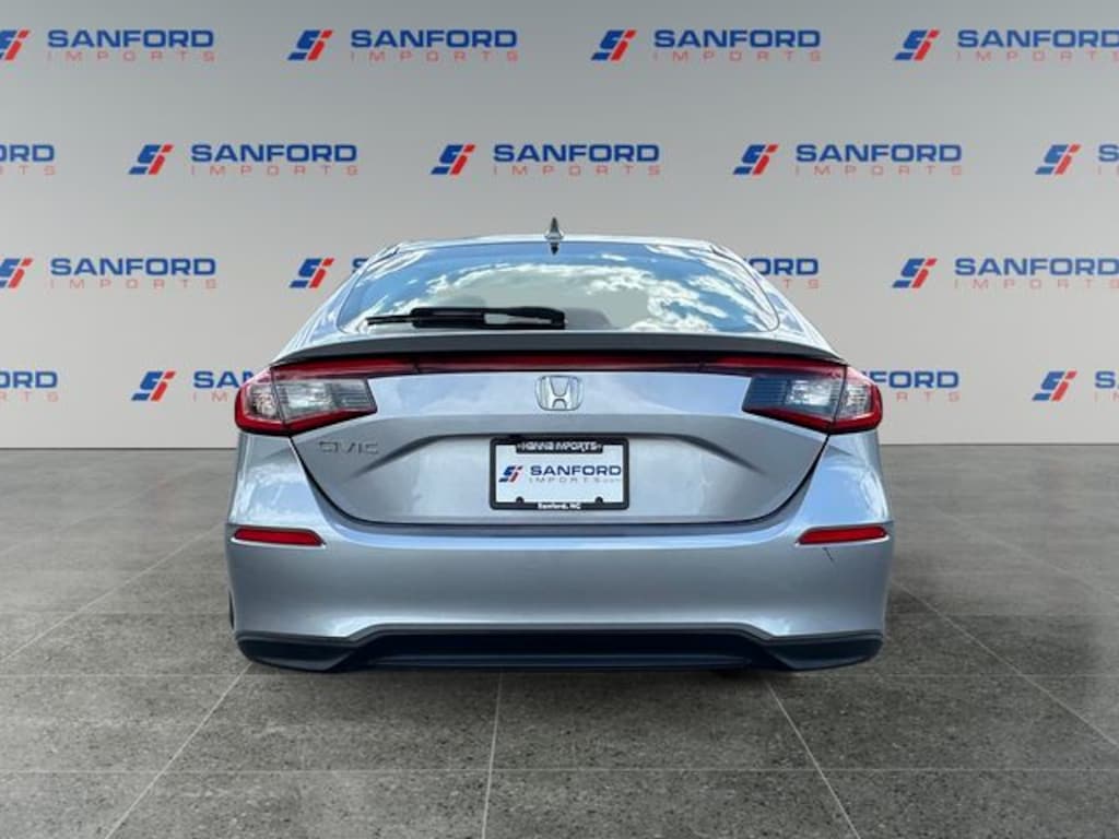 Used 2024 Honda Civic EX-L Hatchback