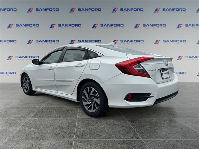 2018 Honda Civic EX photo 2