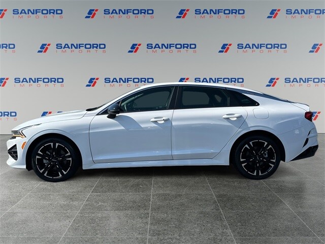 2023 Kia K5 GT-Line photo 2