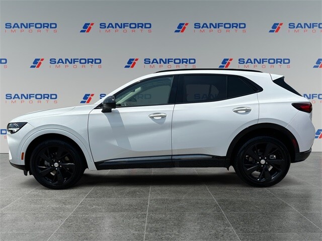 2021 Buick Envision Essence photo 2