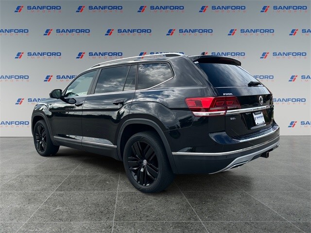 2018 Volkswagen Atlas V6 SEL photo 2