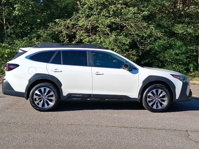 2025 Subaru Outback Limited - Photo 6