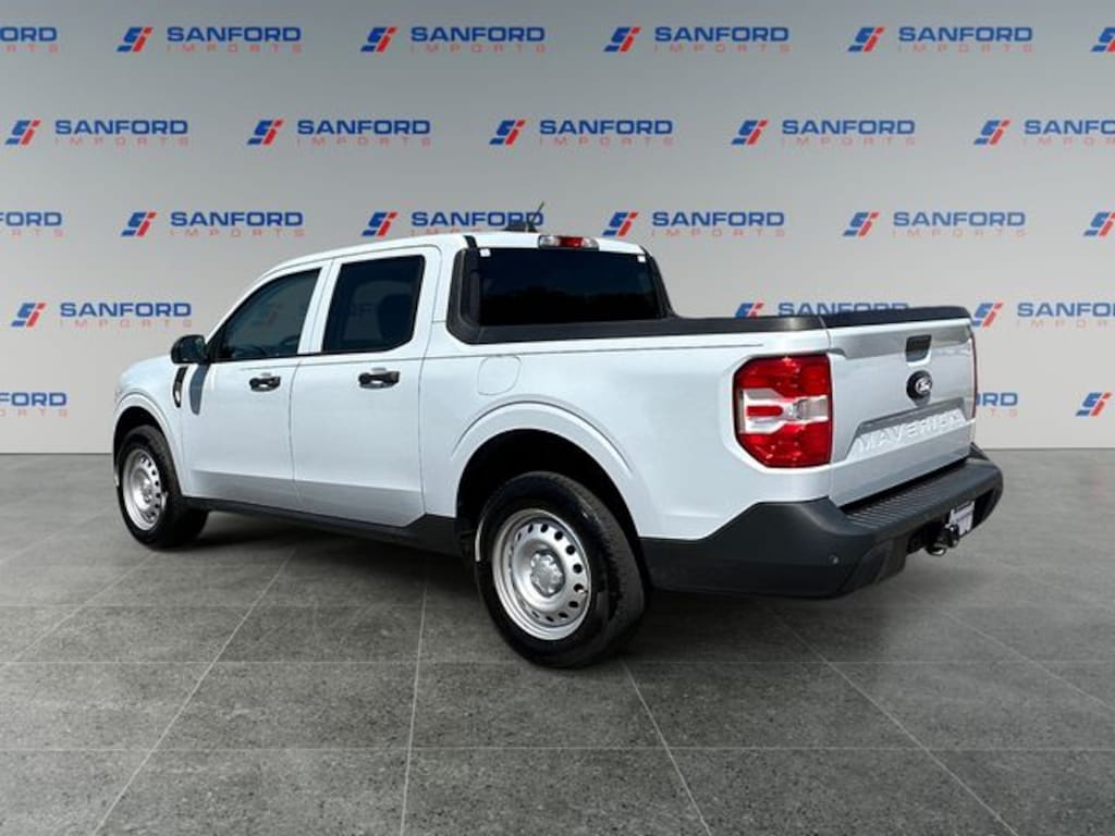Used 2025 Ford Maverick XL Truck SuperCrew