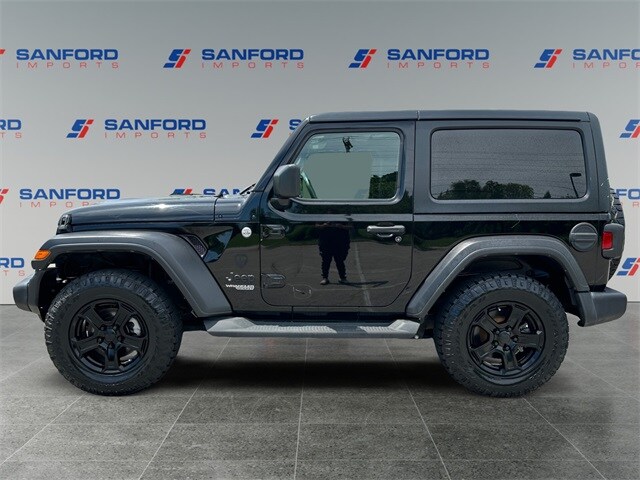 2019 Jeep Wrangler Sport photo 2