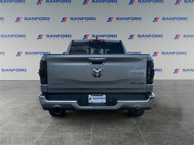 2021 Ram 1500 Laramie photo 3