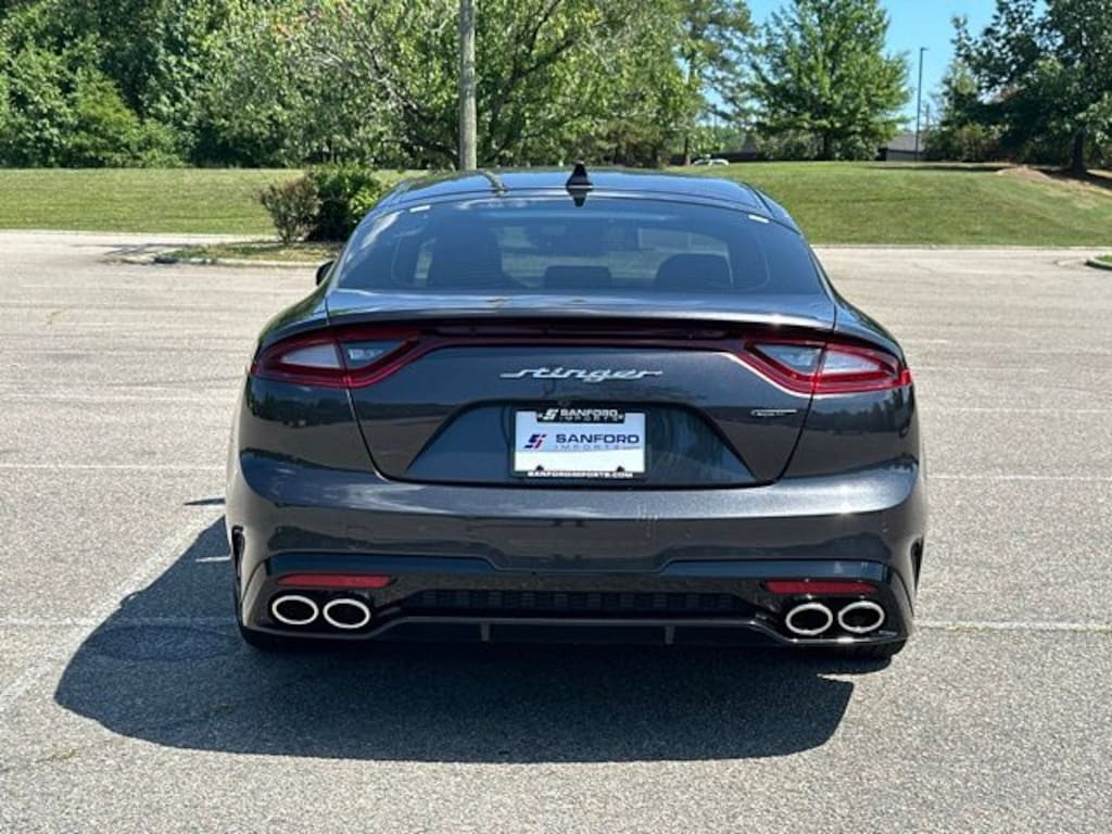 Used 2021 Kia Stinger GT1 Sedan