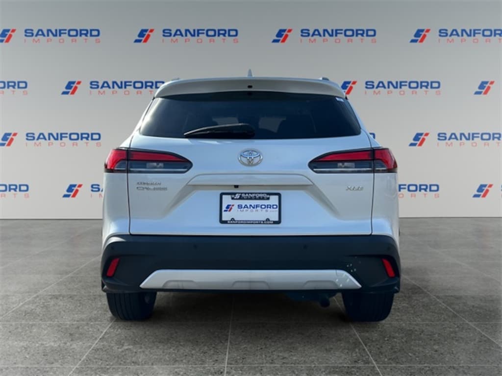 Used 2023 Toyota Corolla Cross XLE SUV