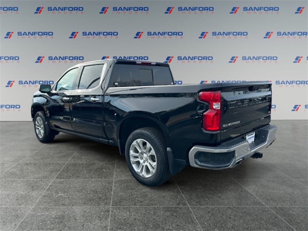 Used 2024 Chevrolet Silverado 1500 LTZ Truck Crew Cab