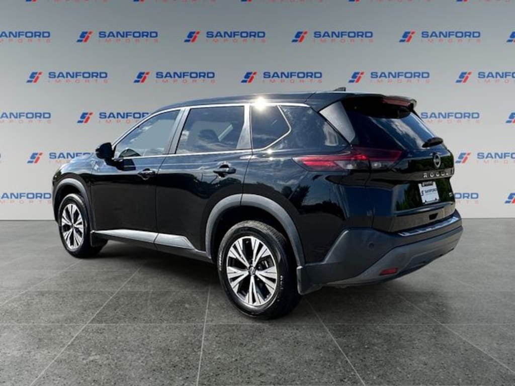 Used 2022 Nissan Rogue SV SUV