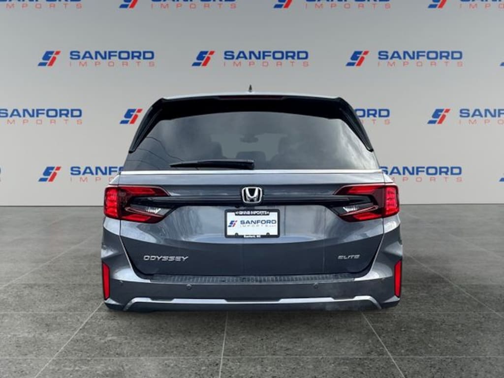 Used 2025 Honda Odyssey Elite Van